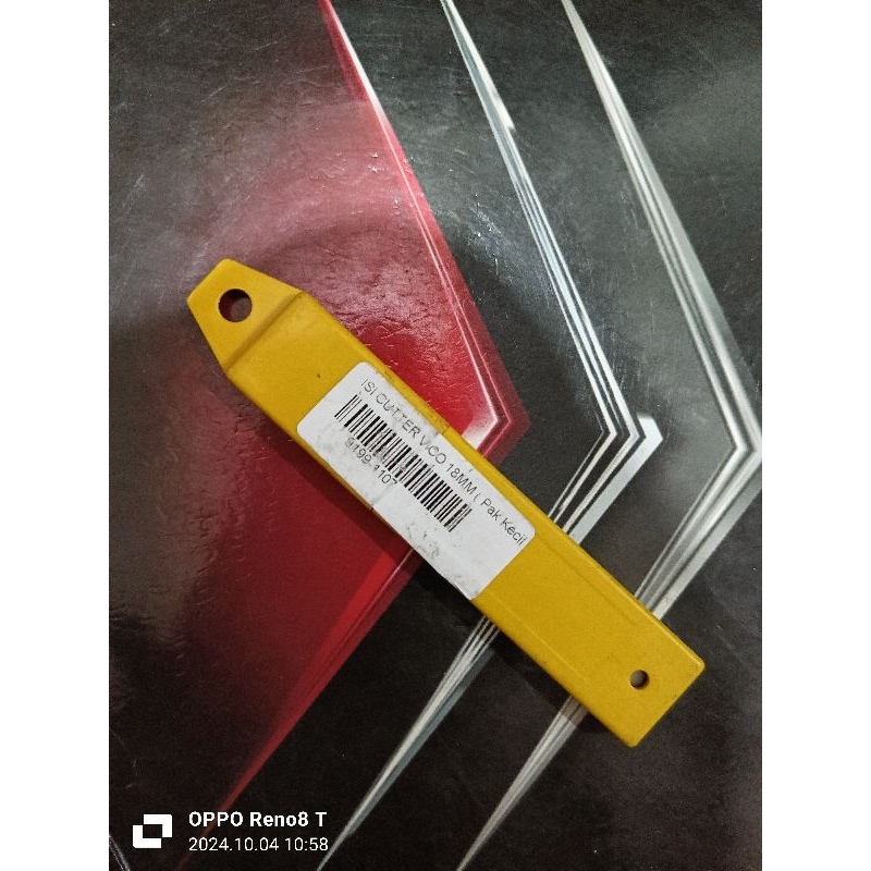 

[1 PAK] REFILL CUTTER BESAR MERK ACAK ISI CUTTER BESAR
