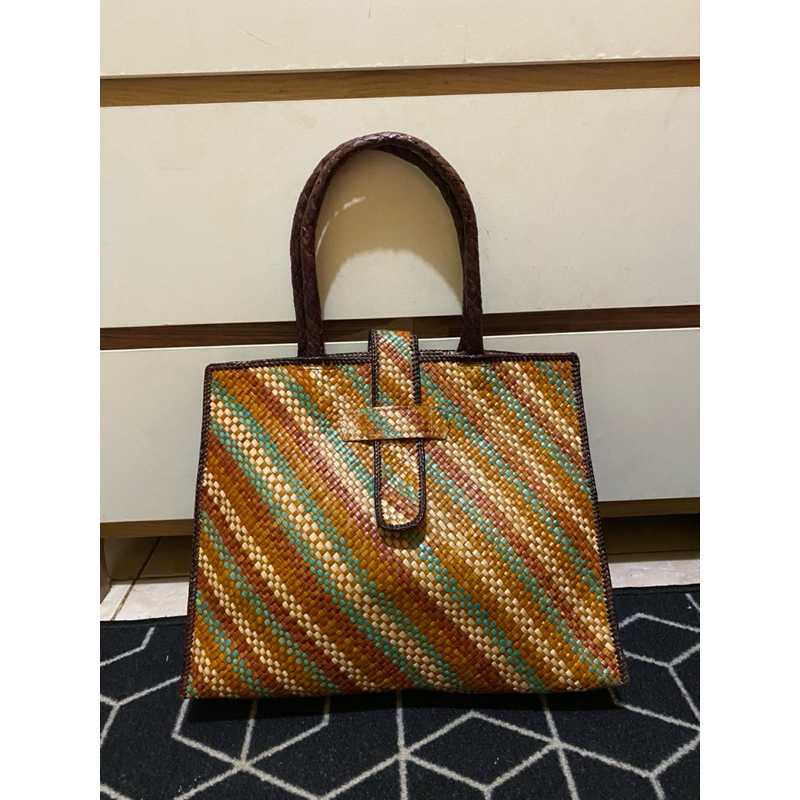 Tas Anyaman Jogja Preloved