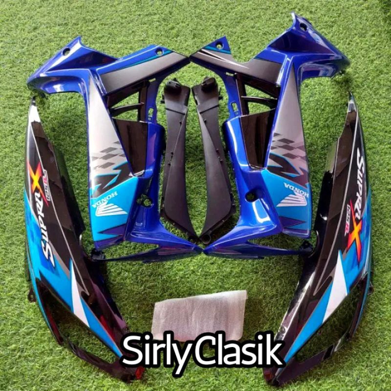 Cover Body Belakang Plus Sayap Honda Supra X 125 R New Batman 2008 s/d 2013 Warna Biru Hitam