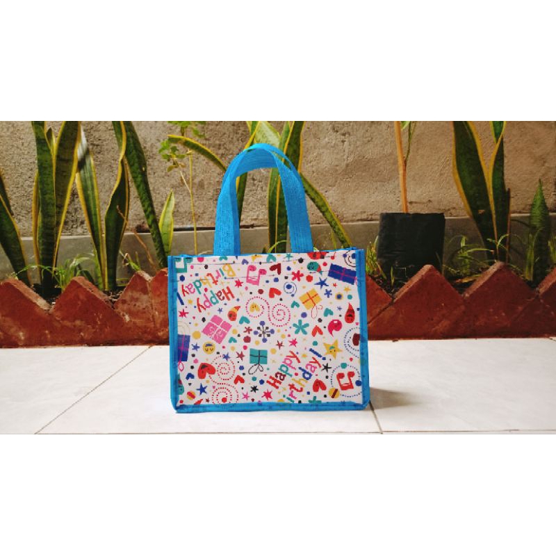 

tas hampers/tas ulang tahun ready stok