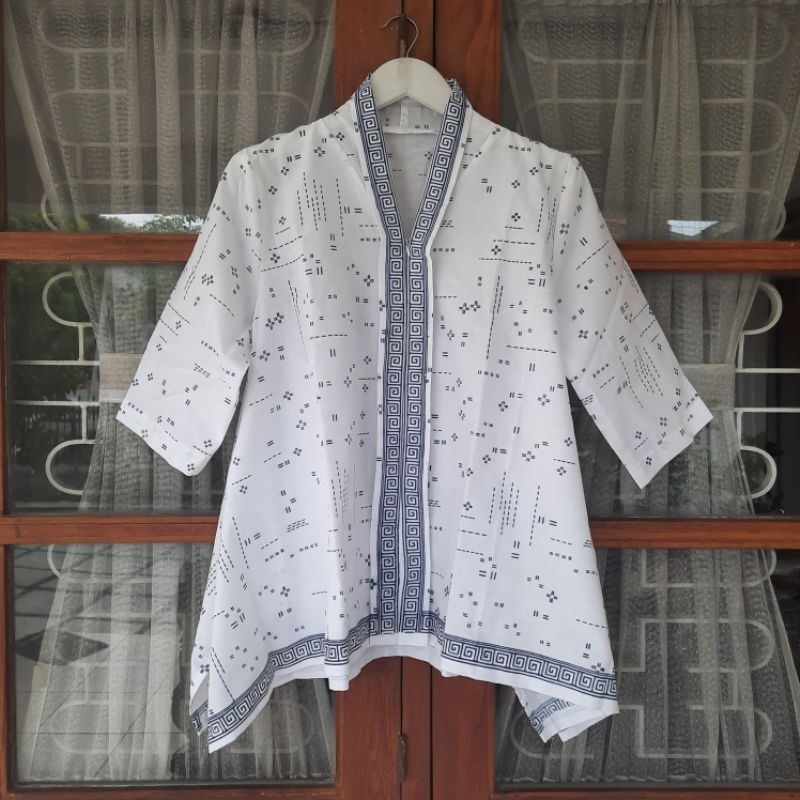 Atasan kartini wanita putih biru langit pria bisa po kemeja