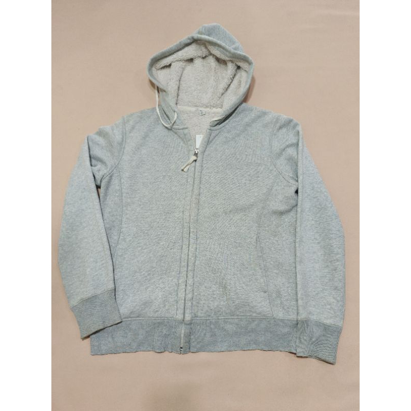 Jaket hodie zipper UNIQLO original berkualitas