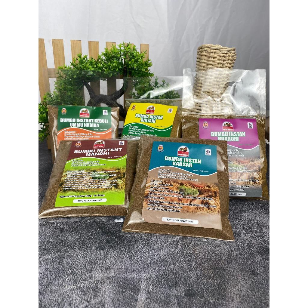 

Bumbu Nasi Kebuli Khas Arab Bumbu Instant Kebuli Ummu Nadira 100gr