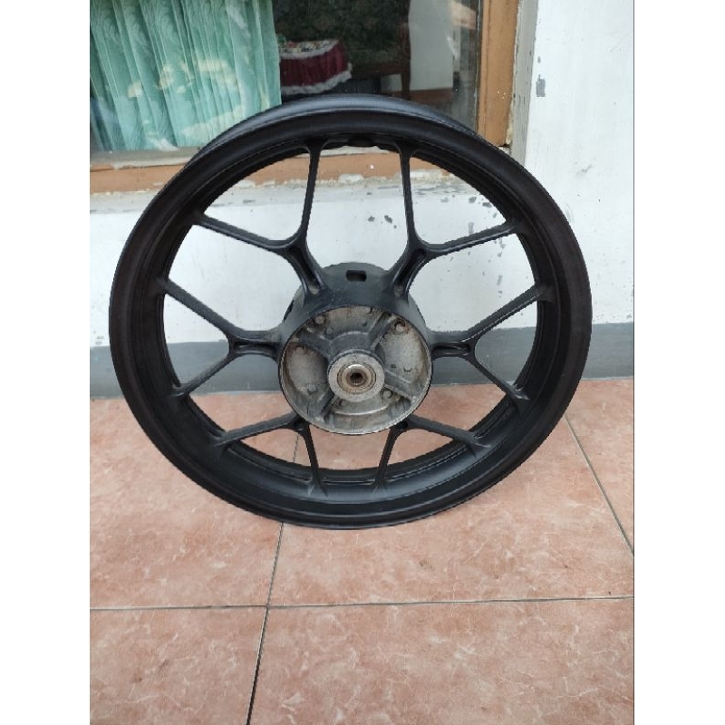Velg Supra GTR 150 Original asli copotan Velg belakang Supra GTR 150 Original