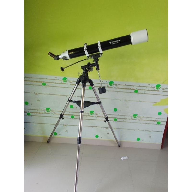 Teleskop Teropong Bintang Celestron Deluxe 90EQ