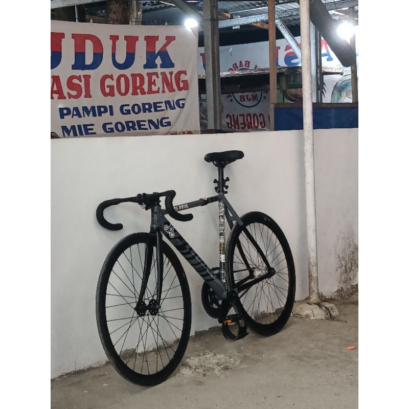 (CUSTOM)Frame Manila Animal FIXIE
