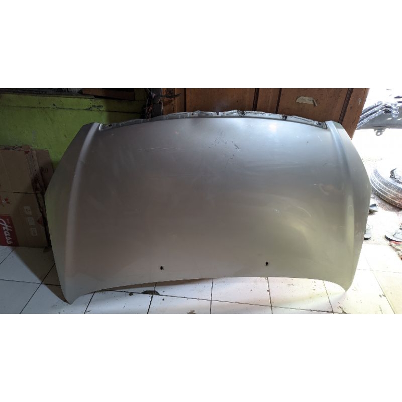 Kap mesin innova 2005