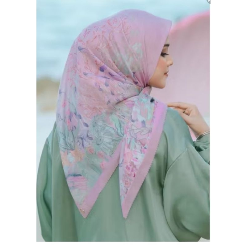 Buttonscarves X DISNEY LITTLE MERMAID TEA ROSE PRELOVED