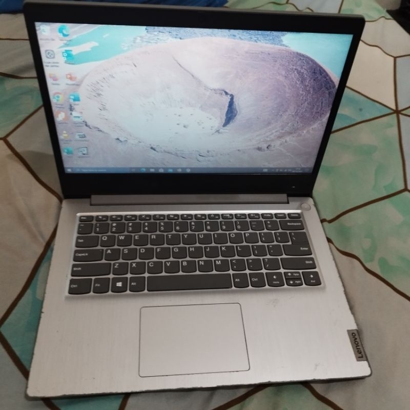 Lenovo Slim 3 AMD Athlon Gold 3150U RAM 8GB