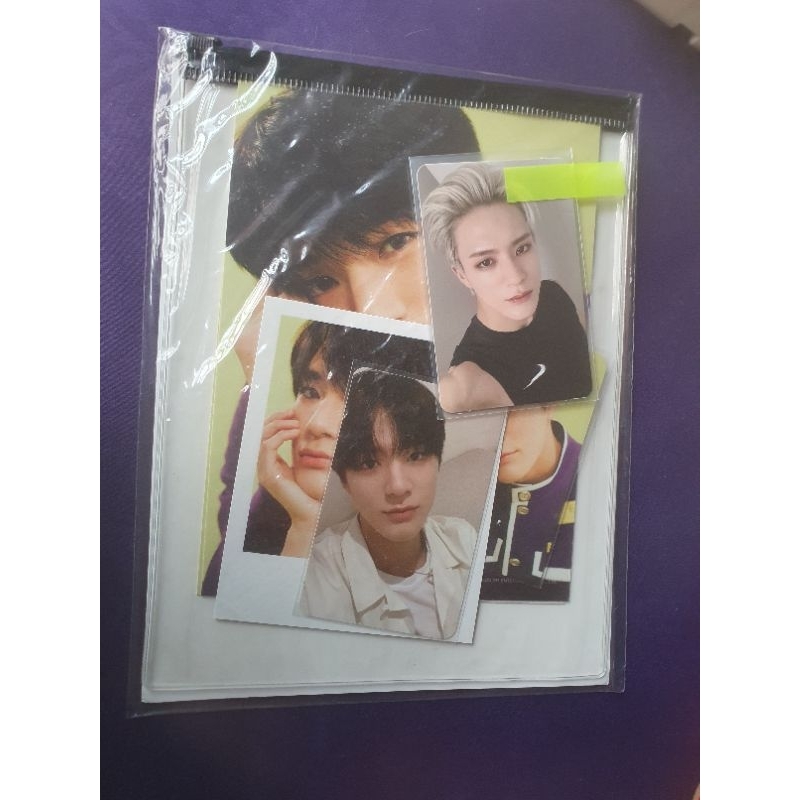 Jeno gym + photopack season greetings 2022