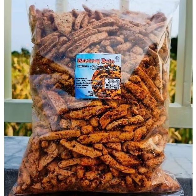 

BASRENG DAUN JERUK KHAS BANDA ACEH ORIGINAL & PEDAS DAUN JERUK ASLI RASA IKAN 1KG TERMURAH FREE BUBLEWRAP
