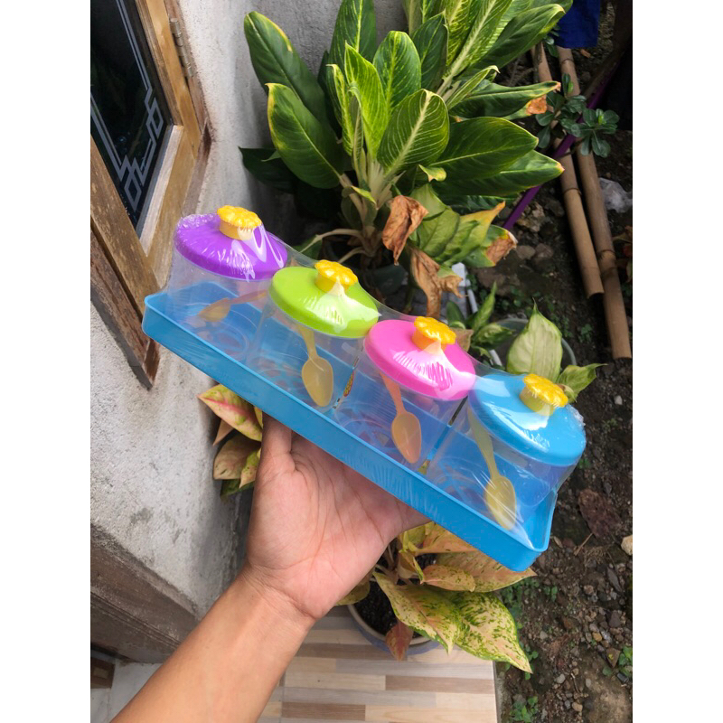 TEMPAT BUMBU ISI 4/TEMPAT BUMBU/KITCHEN SET/WADAH BUMBU