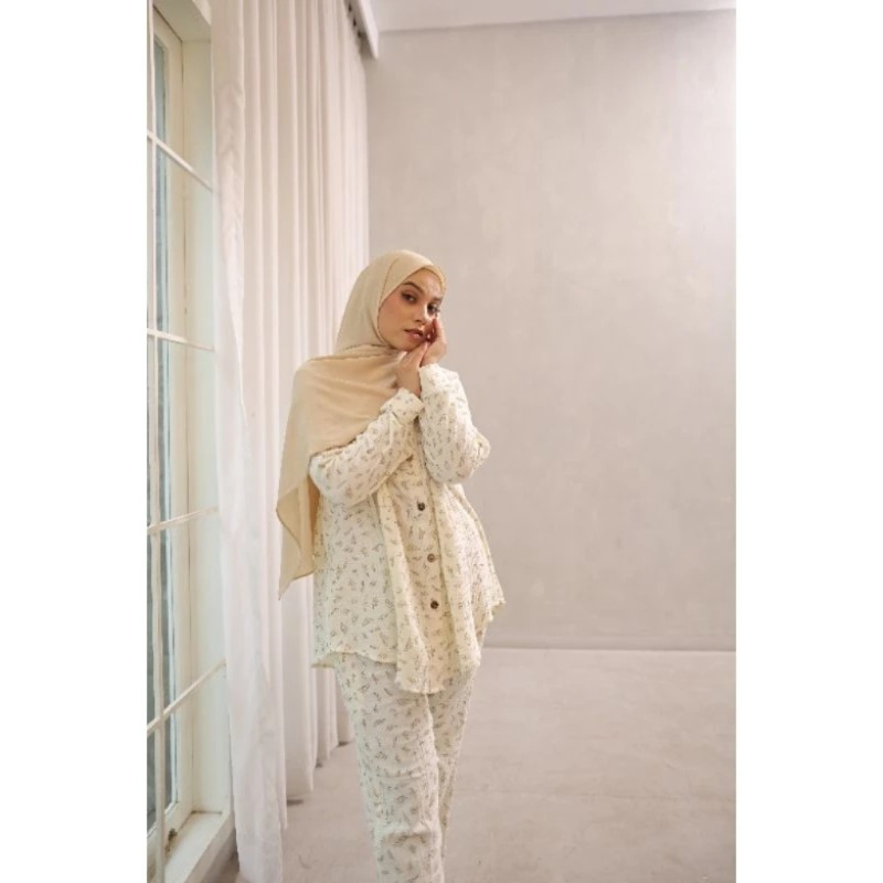 Dzena Boutique - Dzena Sleep Wear Cream - Pakaian Tidur Wanita