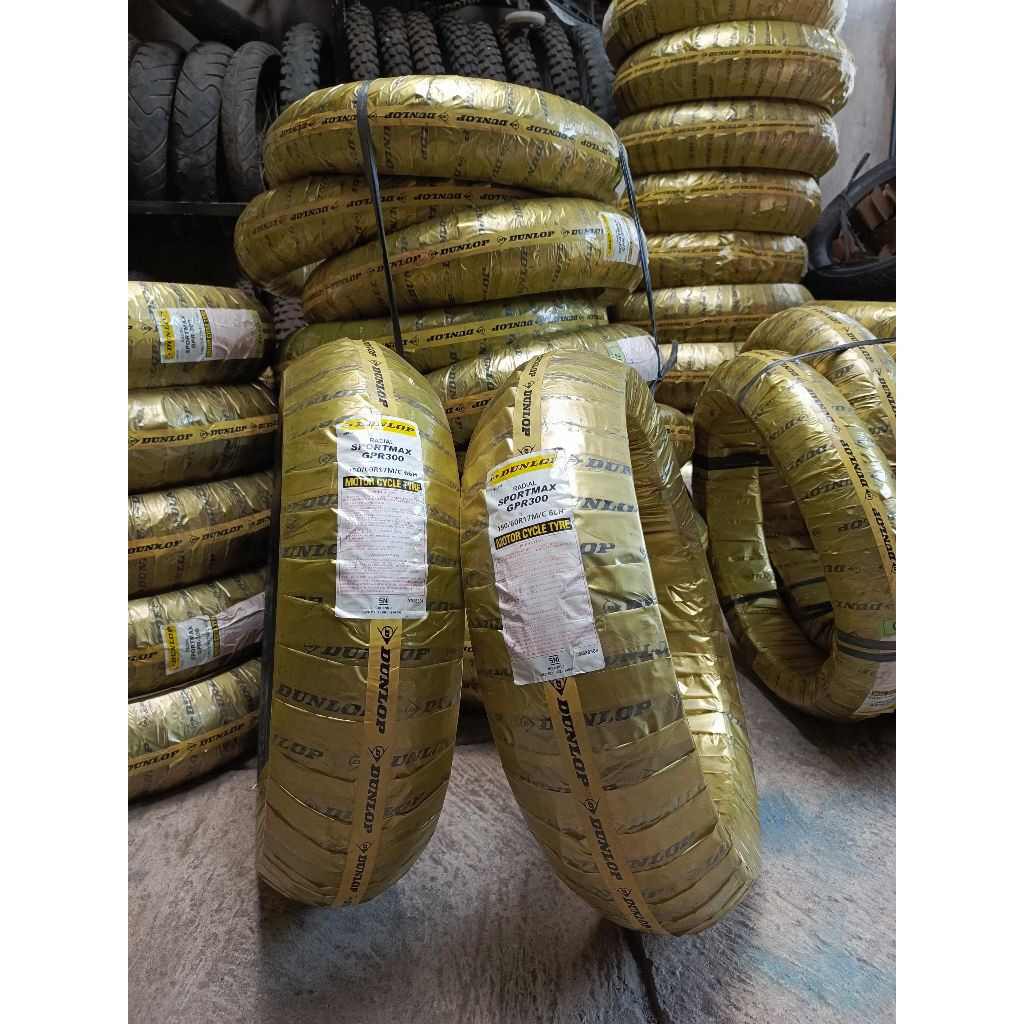 Ban Luar Dunlop GPR 300 150/60-17 Ban Belakang Motor Sport Ring 17 Tubeless