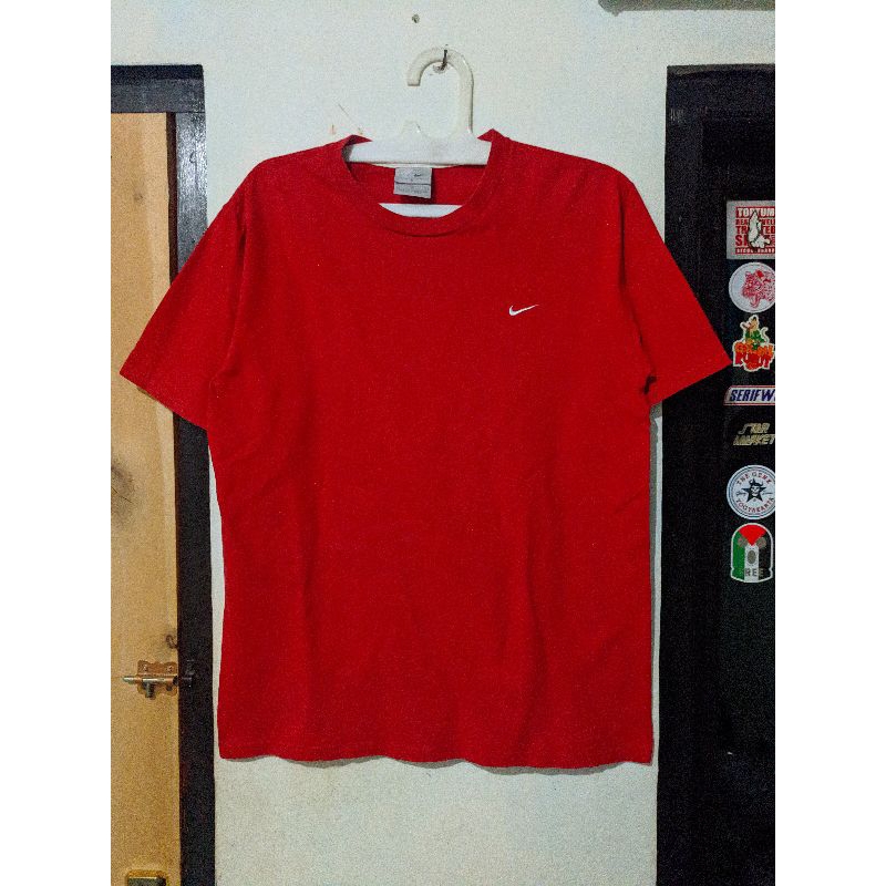 kaos Nike vintage USA maroon