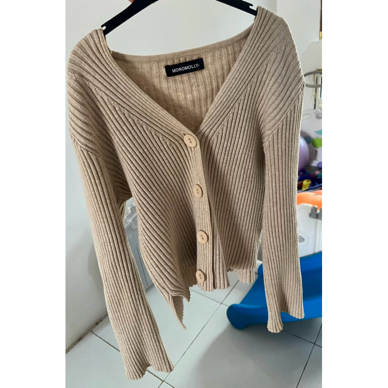 Preloved cardigan monomolly free size