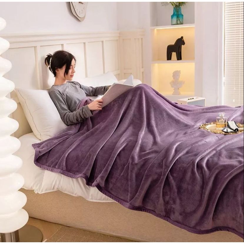 Selimut Bulu Dewasa Tebal Polos 150x200