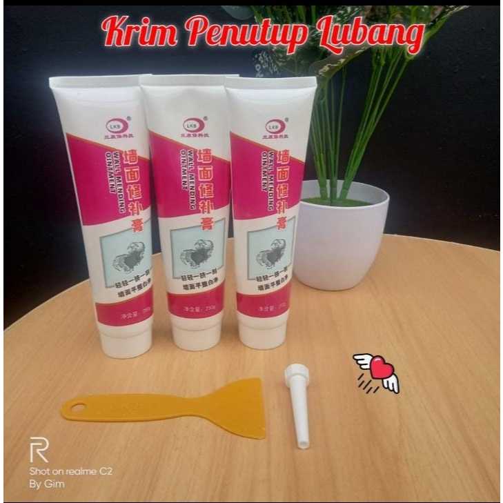 Pasta Dempul Krim Penutup Tambal Lubang Dinding Tembok