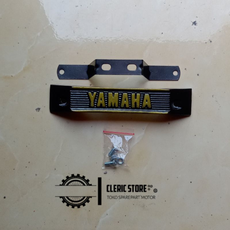 BREKET KUMIS RXKING BREKET DUDUKAN YAMAHA RXKING LOGO YAMAHA DASAR HITAM BREKET KUMIS RX KING BRECKE