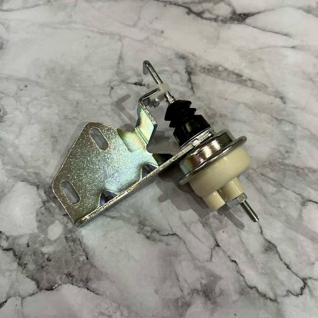 Vacum ac actuator asm idle up isuzu panther 2.5 kotak