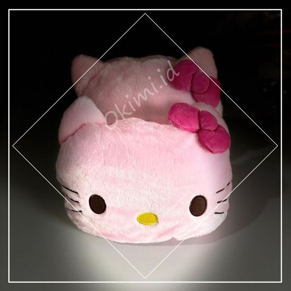 BANTAL SELIMUT KEPALA HELLO KITTY