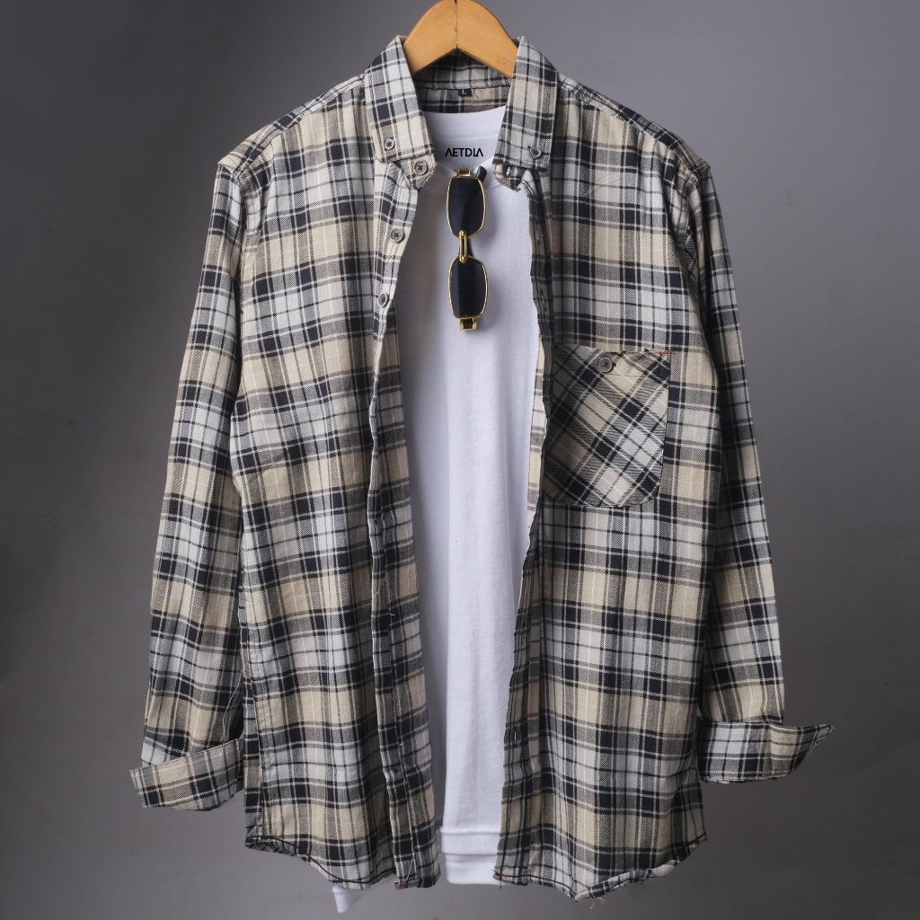 AETDLA Kemeja Pria Flanel Lengan Panjang Kotak Hitam-Cream