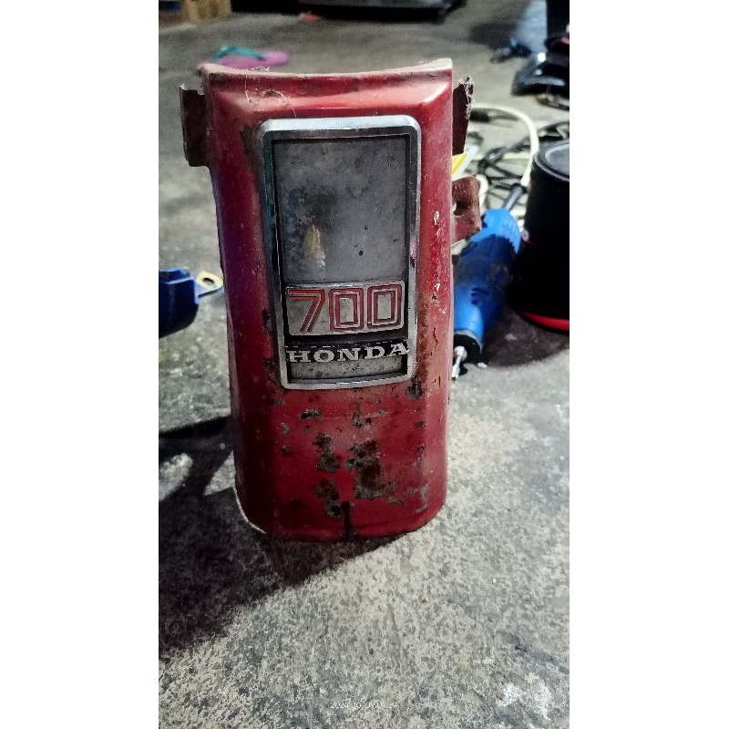 panel dasi depan c700