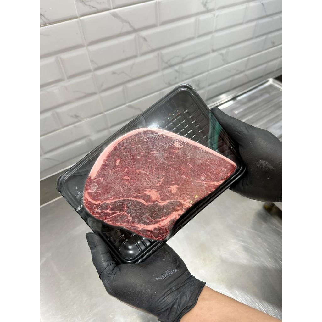 

AUS Rump Steak Mb7+ - Steak Rump Australia Grade Mb7+