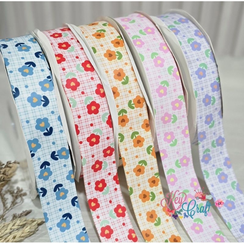 

Pita korea one face motif flowers size 3,8cm