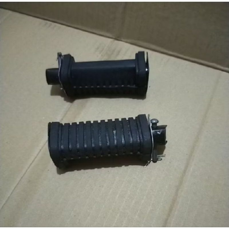 FOOTSTEP BUSTEP BELAKANG RX KING NEW RX KING LAMA RX S F1 FOCE 1 F1ZR NON ORI SEPASANG