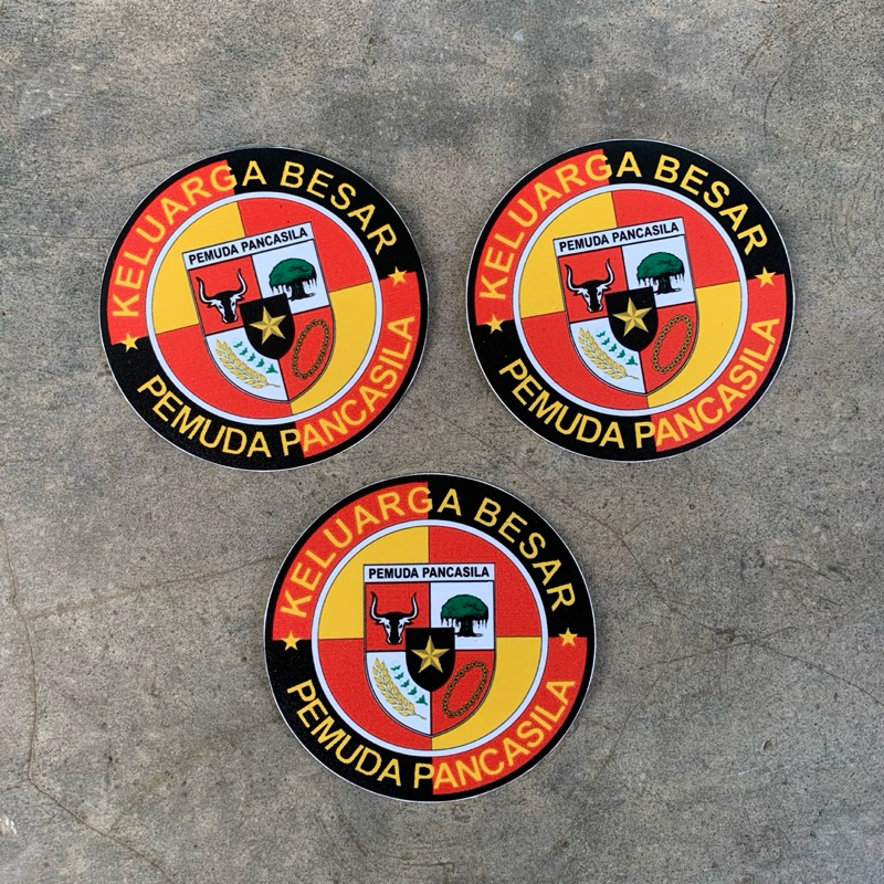 

stiker isi 3 logo pemuda pancasila tulisan keluarga besar pemuda pancasila stiker pp stiker pemuda pancasila abadi