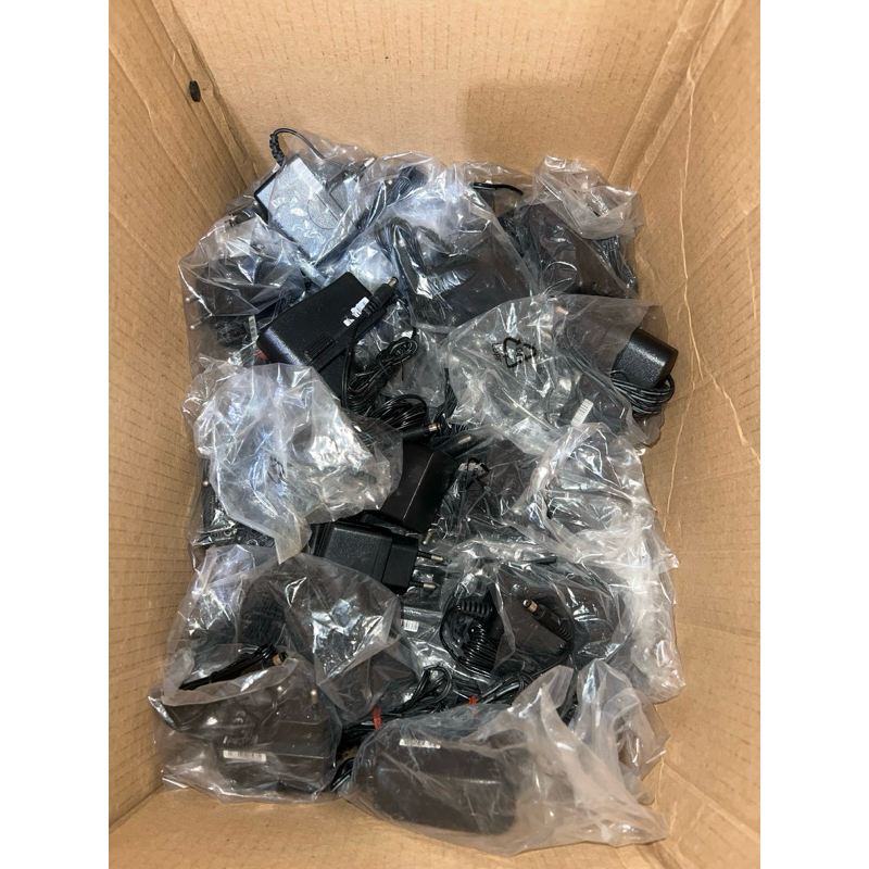 Adaptor 12v 1a (ORIGINAL EX INDI) bukan Bekas