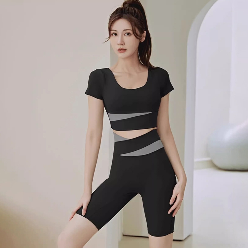 NEW DEALS Setelan Baju Olahraga Wanita (Kaos Bra + Legging Panjang) YF055
