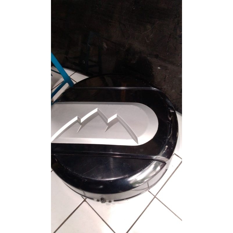 cover ban serep ford everest original