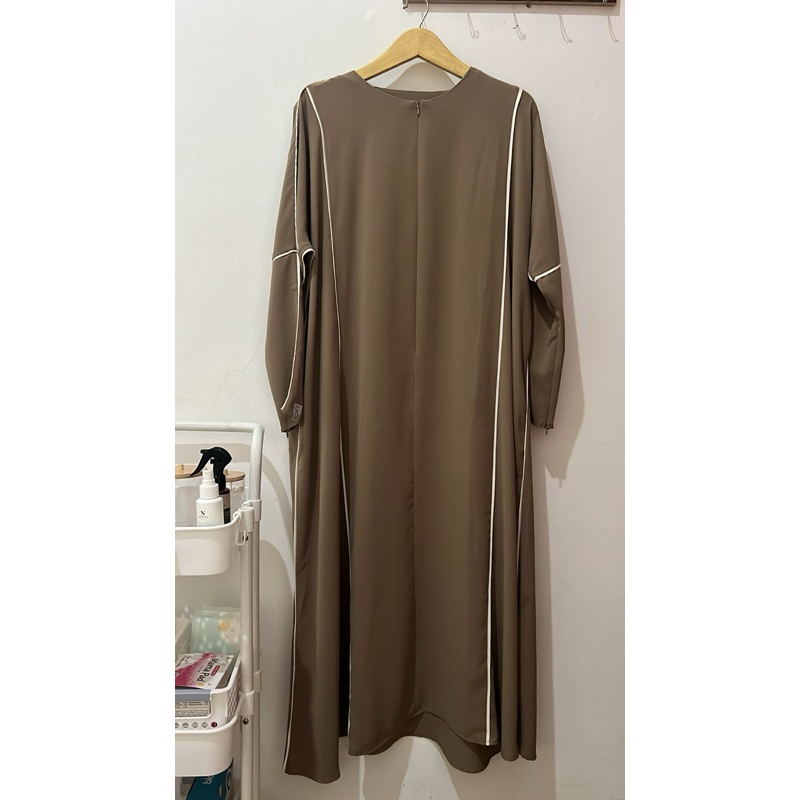 Preloved Line abaya @bysofni