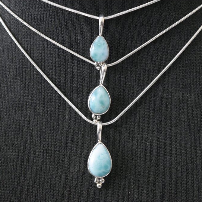 OHANA - Pendant Larimar