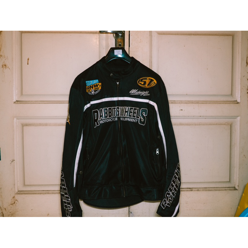 Preloved Rabbit and Wheels Midnight XXL