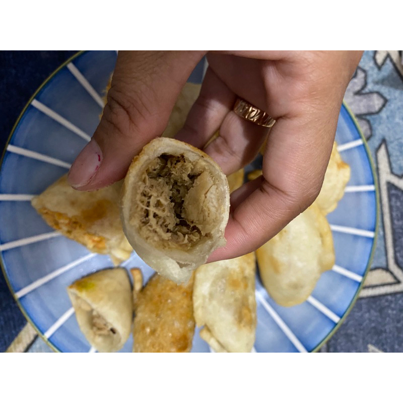 

CIRENG ALESYA ISI ayam triyaki