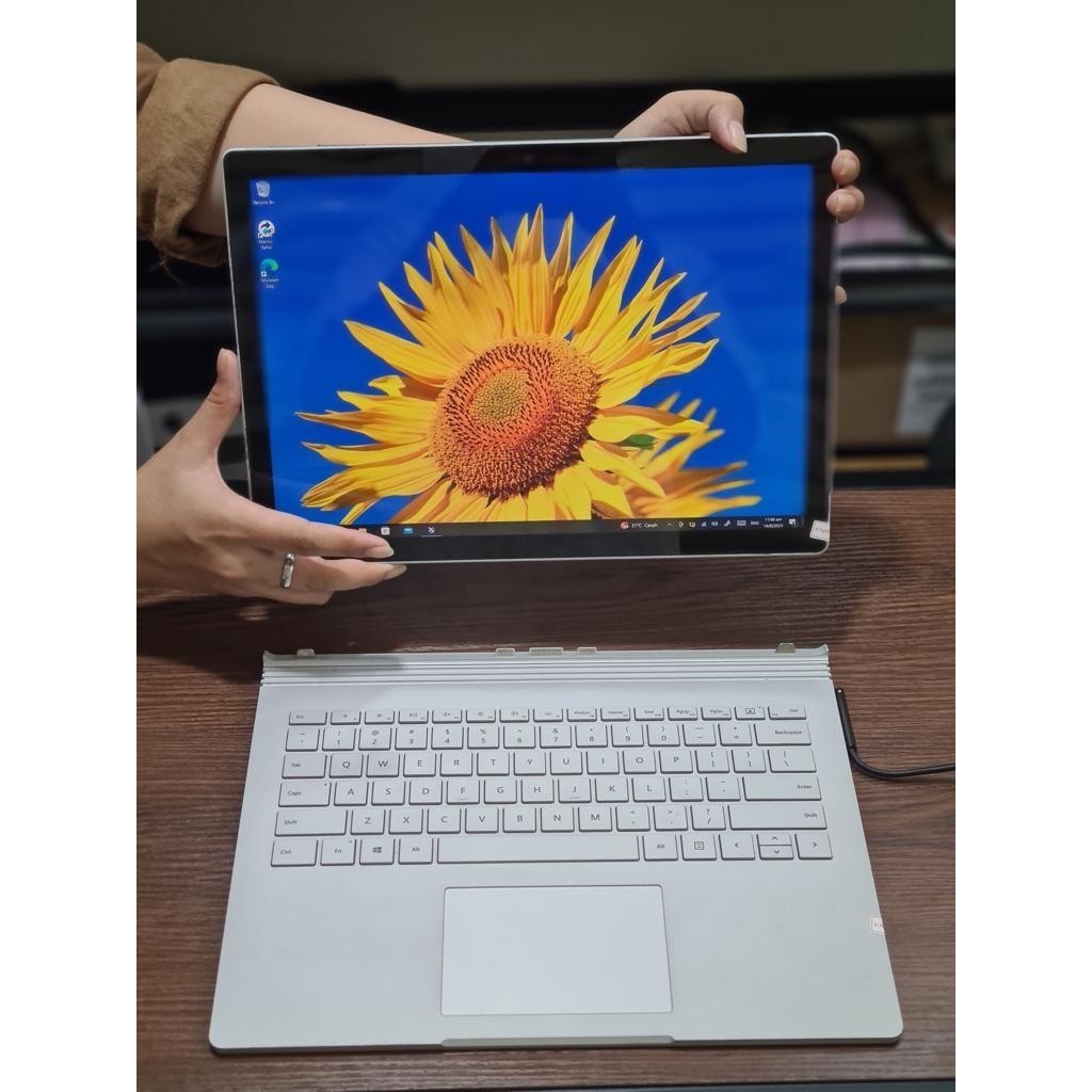 MICROSOFT SURFACE BOOK 2 CORE I7 GEN 8 RAM 16GB SSD 1TB MULUS