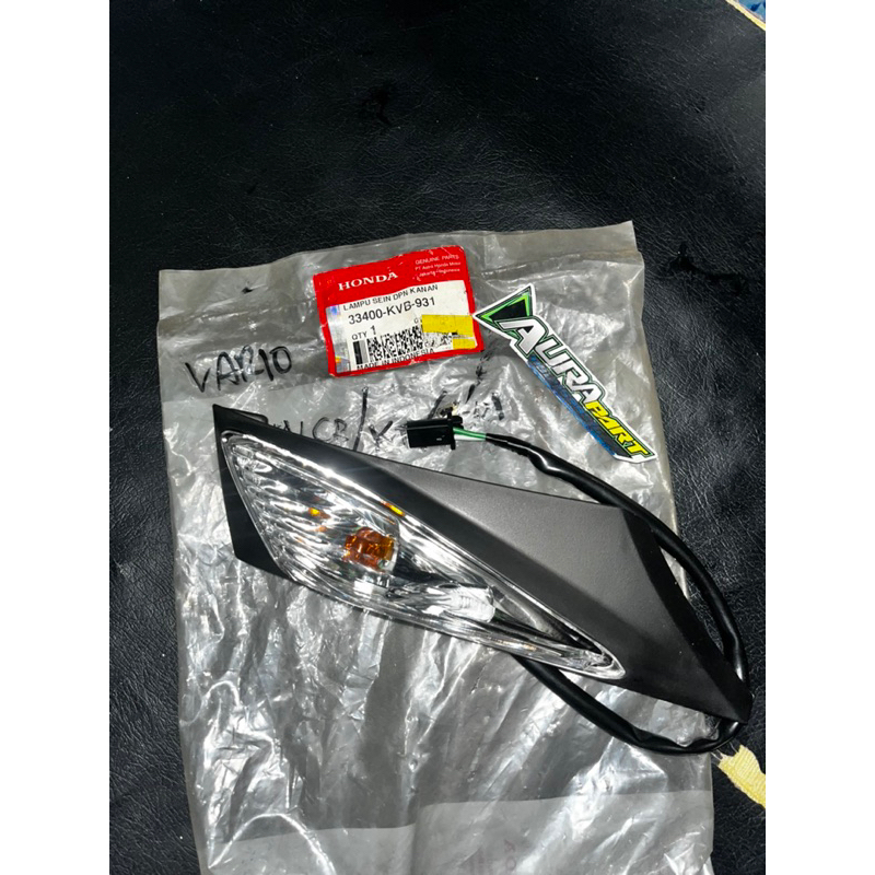 33450-KVB-931 Lampu Sein Riting Depan Kiri Vario 110 CW Old Lama Karbu