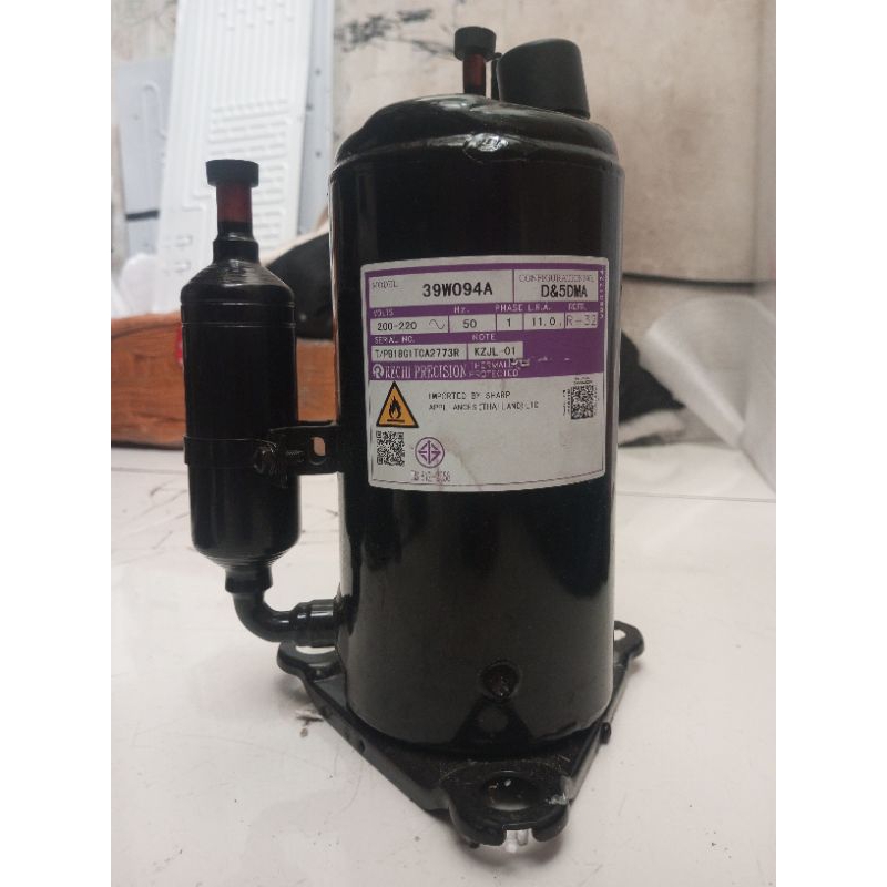 kompresor AC Sharp R32 1/2 pk 39W094A original