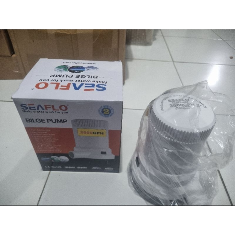 bilge pump Seaflo 2000 GPH