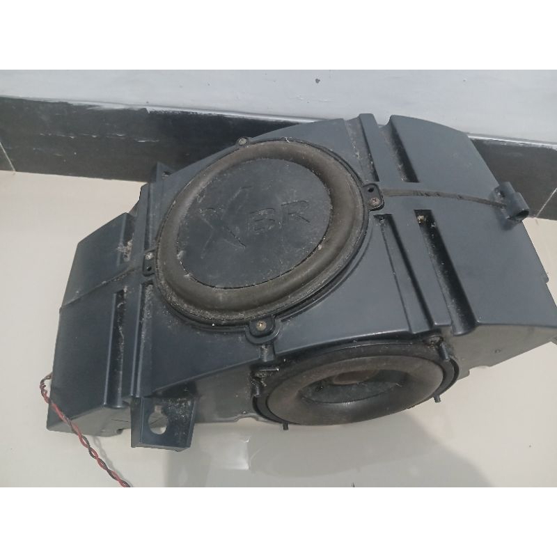 Speaker pasif subwofer x-br polytron bekas tv
