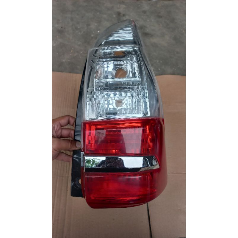 stoplamp avanza veloz 2018 2020 original