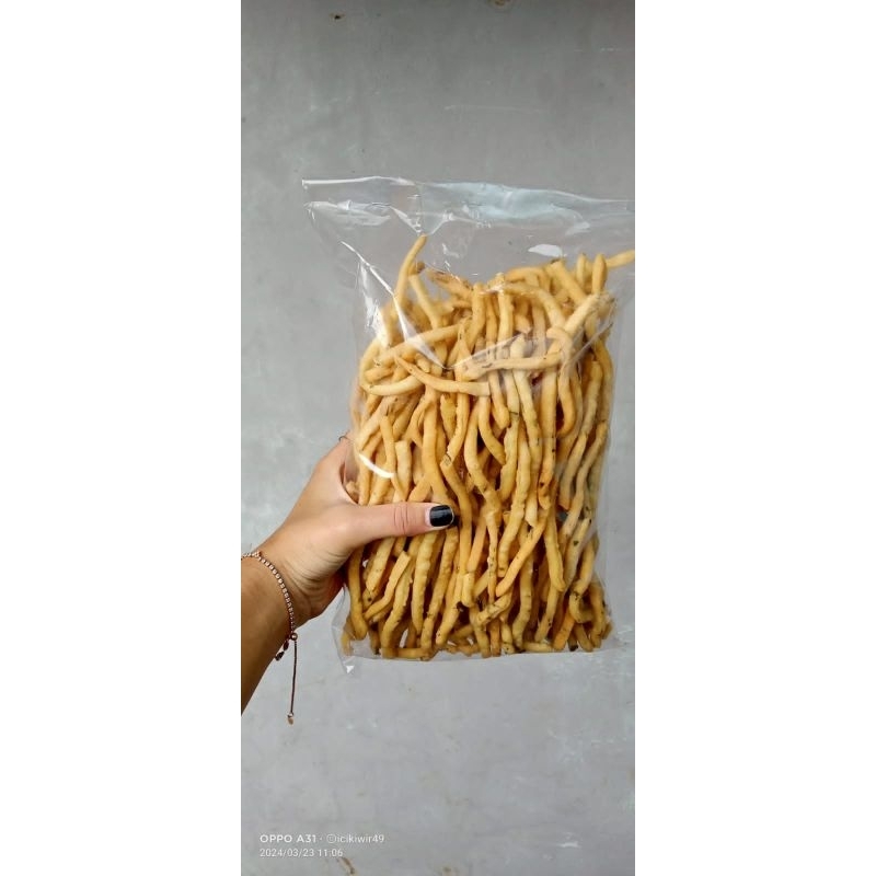 

Cemilan sistik renyah original 250 gram