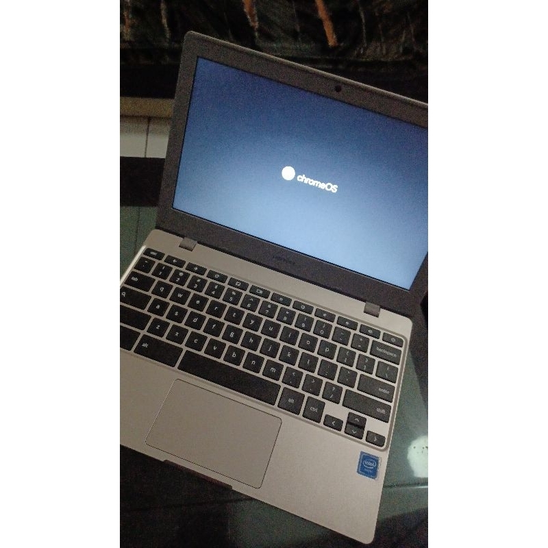 Samsung laptop chromebook tipe XE310XBA second