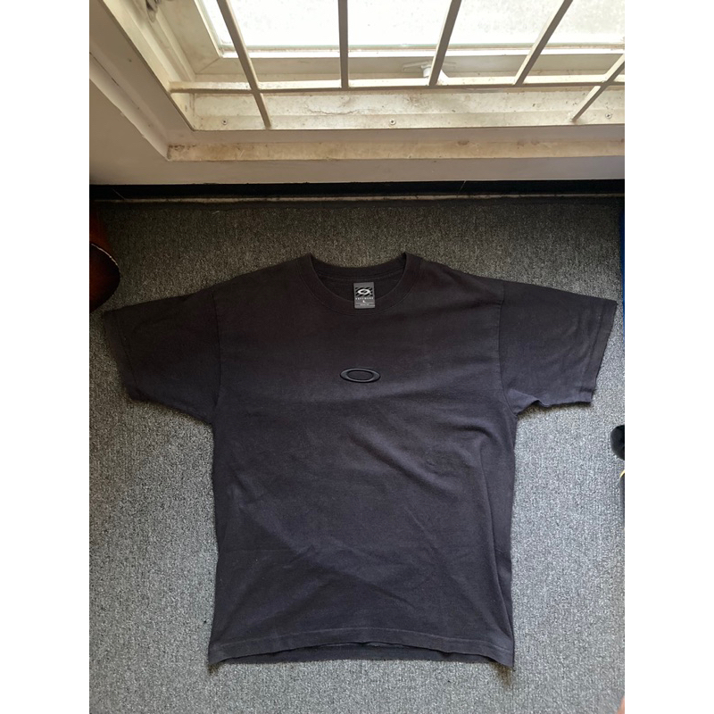 oakley center logo 90s