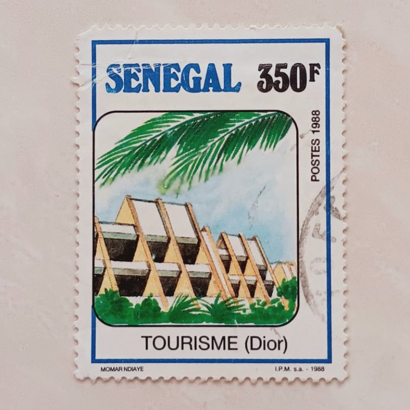 

(AA) Perangko Senegal 1989 Tourism I – Hotels - Hotel in Dior 350 franc Used