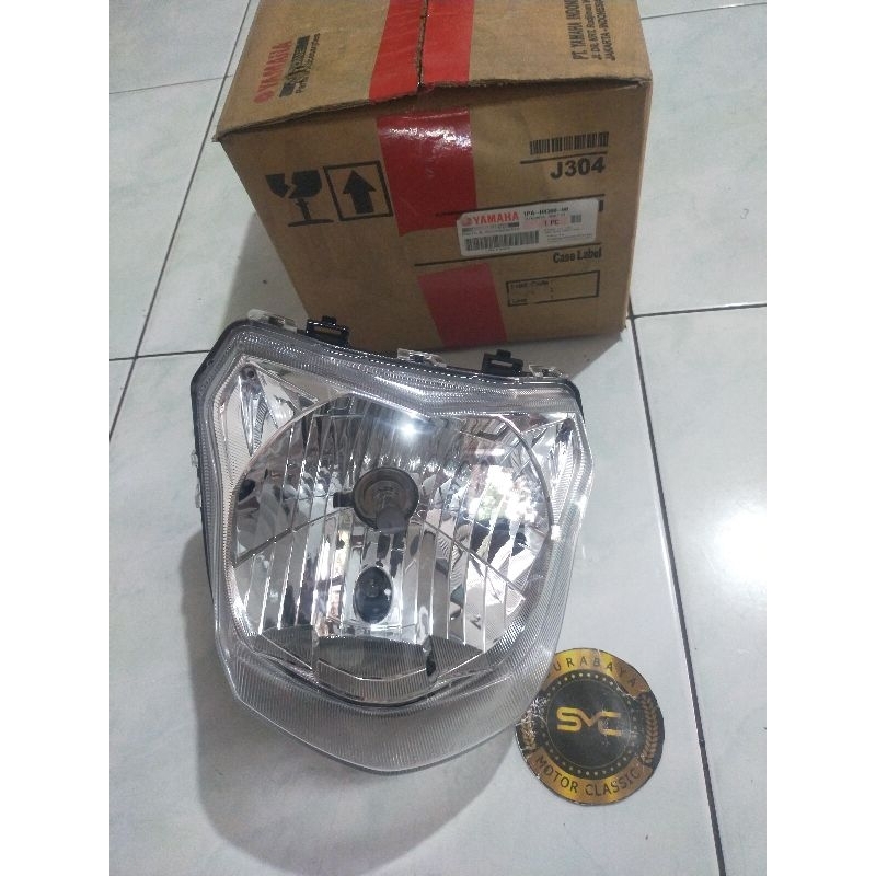 REFLEKTOR HEADLAMP LAMPU DEPAN ASSY VIXION NVL ORI YGP 1PA-H4300-00