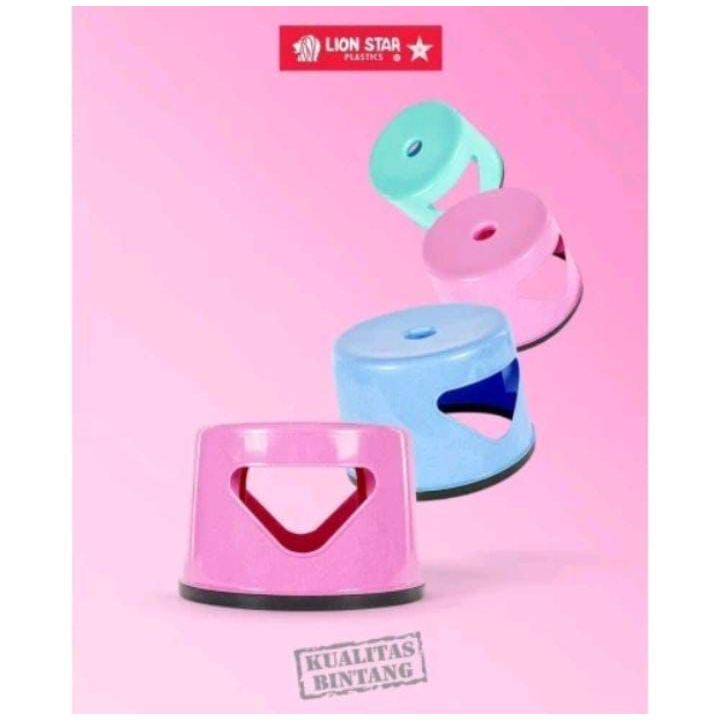 BANGKU JONGKOK BULAT KERAMIK LION STAR/KURSI PENDEK PLASTIK LION STAR/KURSI KECIL BULAT ANTI LICIN M